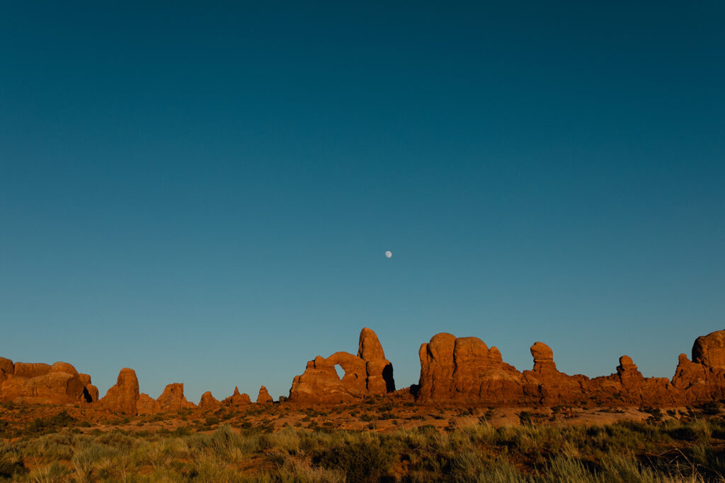 Arches National Park In Utah is a perfect adventure elopement location.