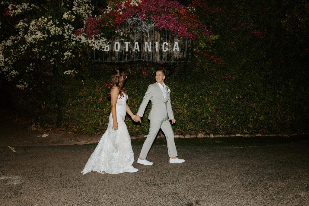 wedding at Botanica