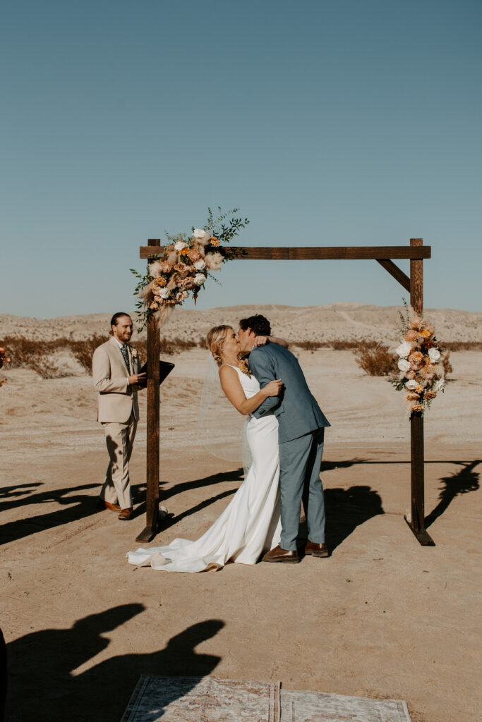 Anza Borrego Wedding, Southern California Wedding Photographer, Wedding in the Desert, Bronco Wedding, Palm Springs Wedding Photographer, Anza Borrego Wedding Photographer, San Diego Wedding Photographer, Ford Bronco Wedding, Desert Wedding, Off road wedding,