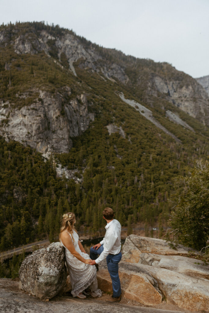 Yosemite Elopement Photographer, Yosemite Wedding Photographer, Northern California Wedding Photographer, Adventure Elopement, Yosemite Weddings, Yosemite Elopement Photographer, Nature Lovers, Intimate Wedding Photographer, Intimate Yosemite photographer, Couples elopement in Yosemite,