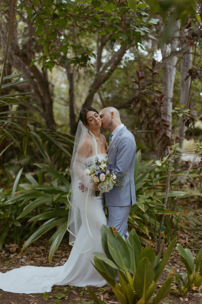Alta Vista Botanical Gardens Wedding, Vista Wedding Photographer, California wedding photographer, San Diego Wedding Photographer, Garden Weddings,