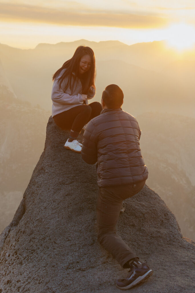 Yosemite Proposal Photographer, Glacier point Proposal, Sunrise Proposal, Where to Propose in Yosemite, Proposal Photographer, 