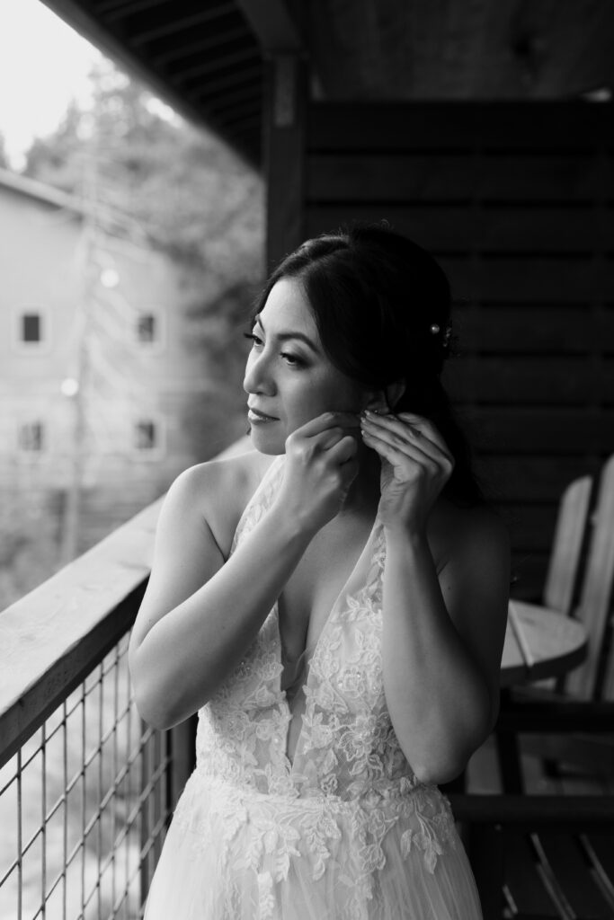 Yosemite Wedding Photographer, Wedding Venues in Yosemite, How to get married in Yosemite, Where to get married in Yosemite, Rush creek Lodge, Firefall Ranch , Evergreen Lodge, 