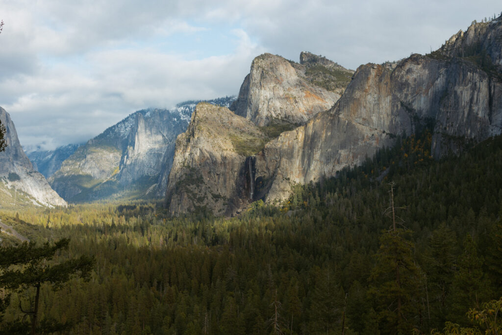 Tunnel View In Yosemite National park, Yosemite Proposal, Surprise Proposal, Proposal Photographer in Yosemite