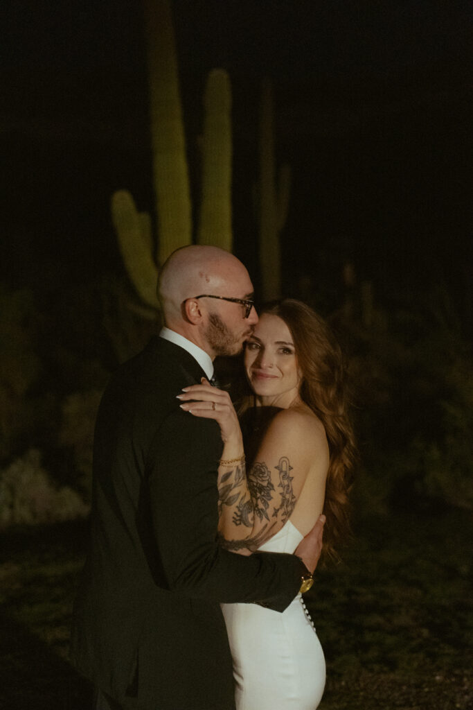Arizona wedding photographer capturing an intimate 60-person wedding at Usery Regional Park in Mesa, Arizona

Cozy desert wedding reception photographed by an Arizona wedding photographer at Usery Regional Park

Intimate Arizona wedding ceremony with desert landscape at Usery Regional Park

Arizona wedding photographer documenting heartfelt vows during a small desert wedding

60-person intimate wedding in Arizona with DIY details and desert views